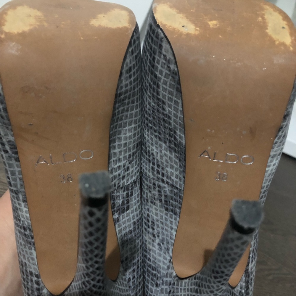 High Heels - Picture 6 of 6